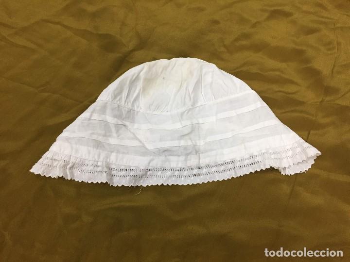 Antig&uuml;edades: Antiguo gorro de mujer, de algod&oacute;n - Foto 1