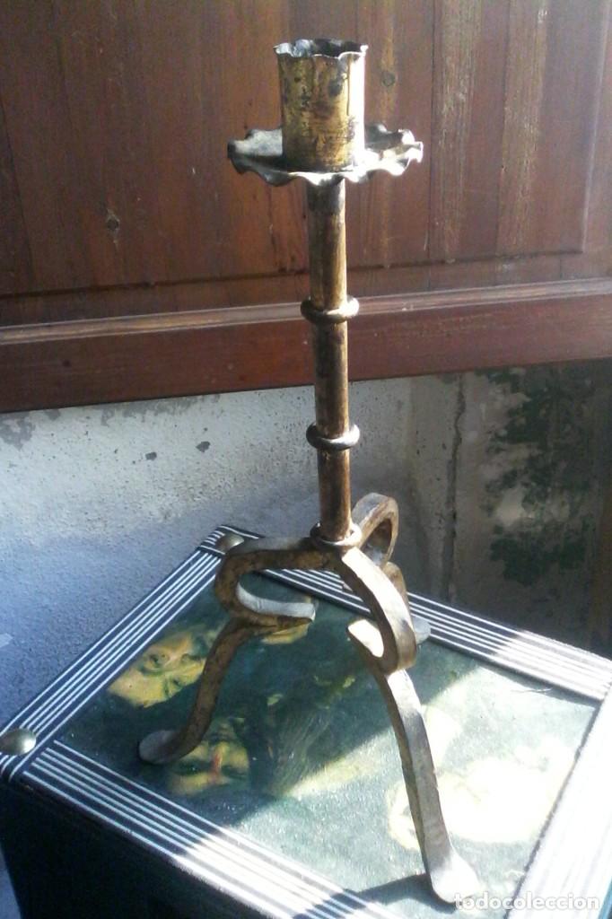 Antig&uuml;edades: PORTAVELAS / LAMPARA . - Foto 1