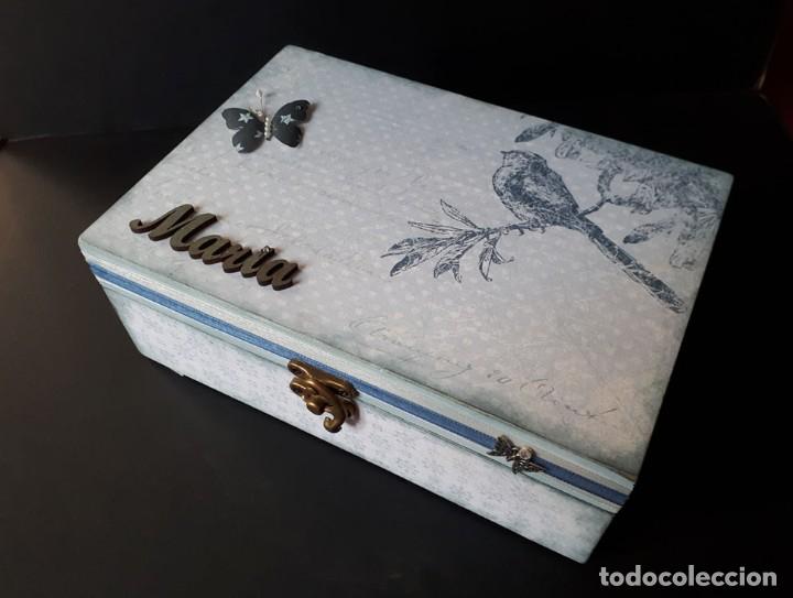 Antig&uuml;edades: CAJA MATERIAL MANUALIDADES - Foto 2