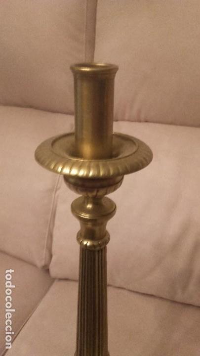 Antig&uuml;edades: Candelabros de bronce - Foto 4