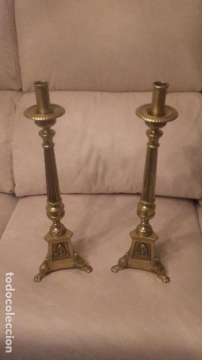 Antig&uuml;edades: Candelabros de bronce - Foto 1