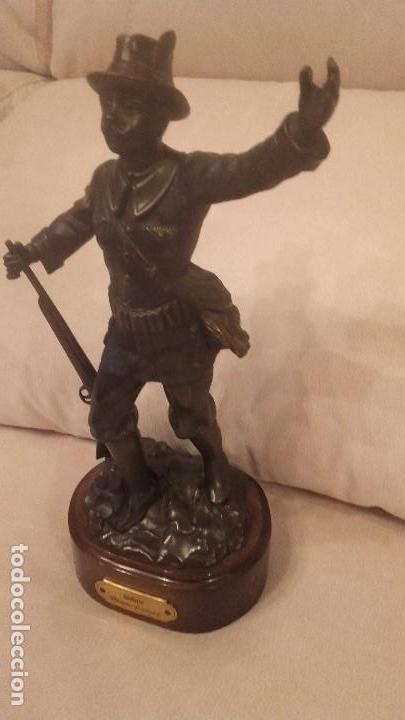 Antig&uuml;edades: Escultura de bronce Soher - Foto 3