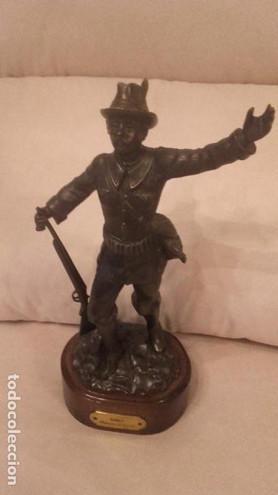 Antig&uuml;edades: Escultura de bronce Soher - Foto 1