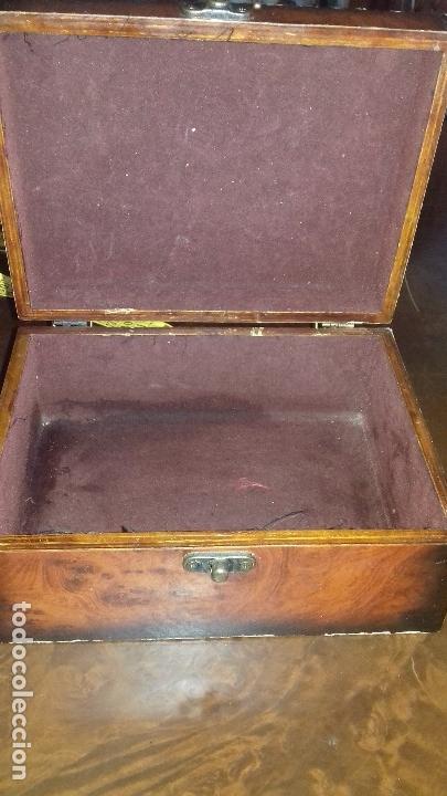 Antig&uuml;edades: ANTIGUA CAJA DE MADERA - Foto 5