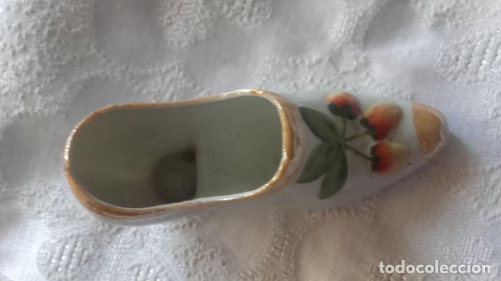 Antig&uuml;edades: Zapato porcelana - Foto 1