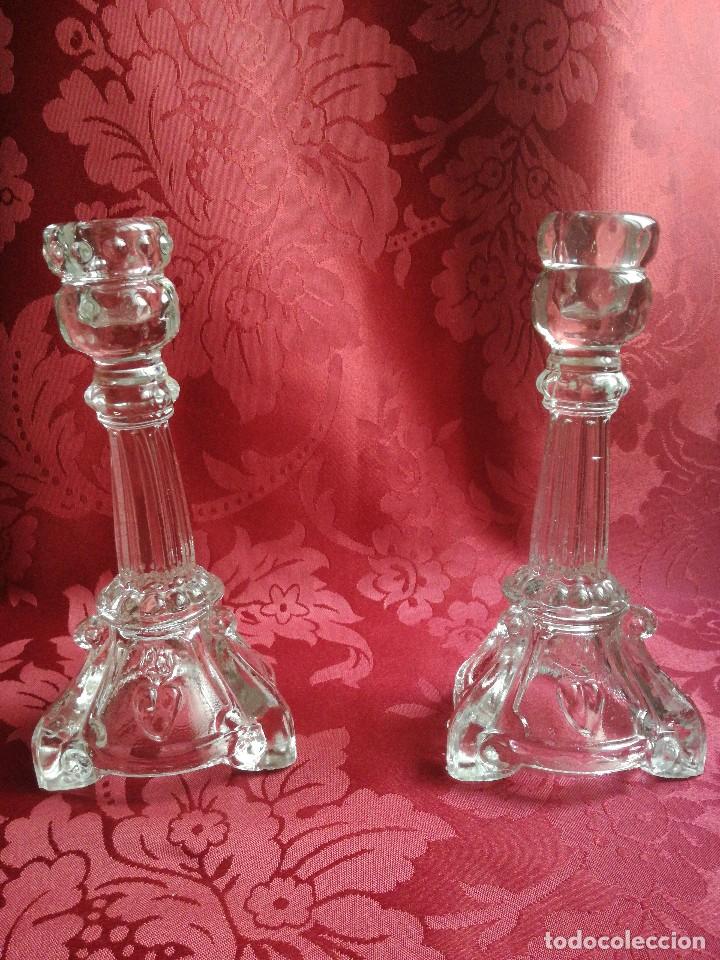 Antig&uuml;edades: CANDELABROS RELIGIOSOS CRISTAL - Foto 1