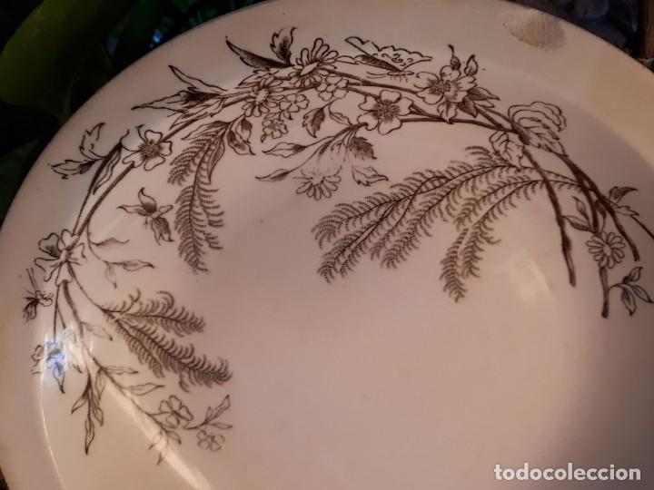 Antig&uuml;edades: antiguo plato de la cartuja - Foto 2