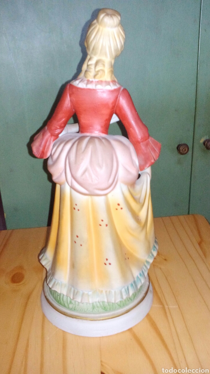 Antig&uuml;edades: Pareja de porcelana biscuit - Foto 2