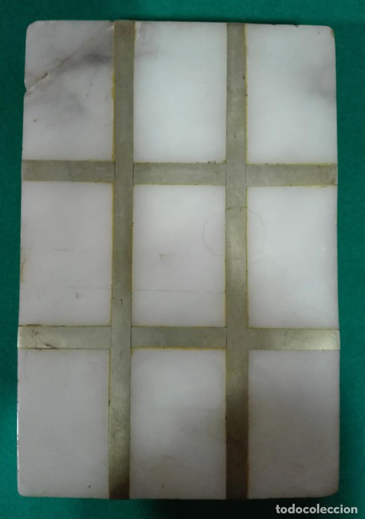 Antig&uuml;edades: CAJA M&Aacute;RMOL BLANCO Y PLATA - Foto 4