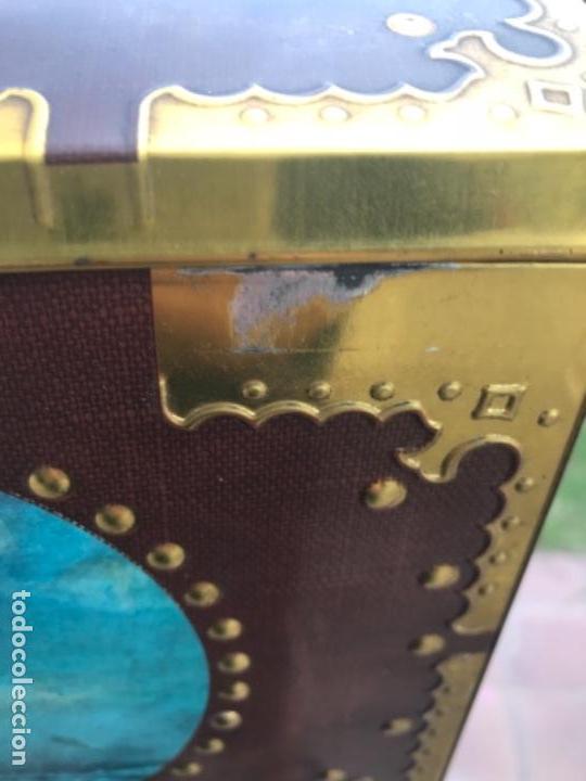 Antig&uuml;edades: Cofre, caja chapa, grande - Foto 4