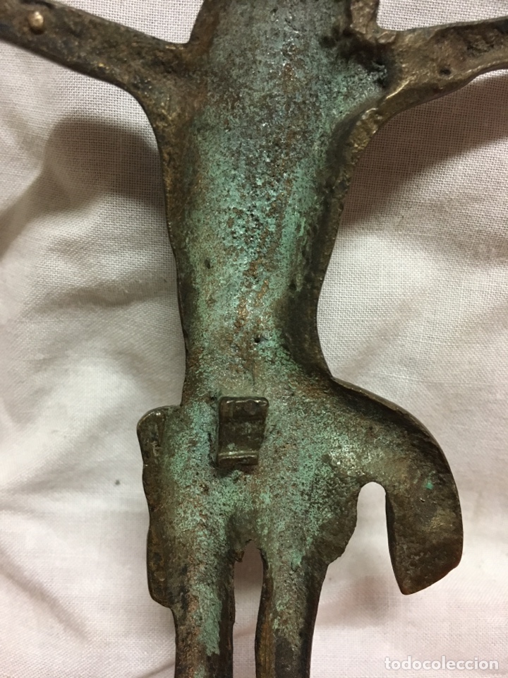 Antig&uuml;edades: Cristo de bronce - Foto 5