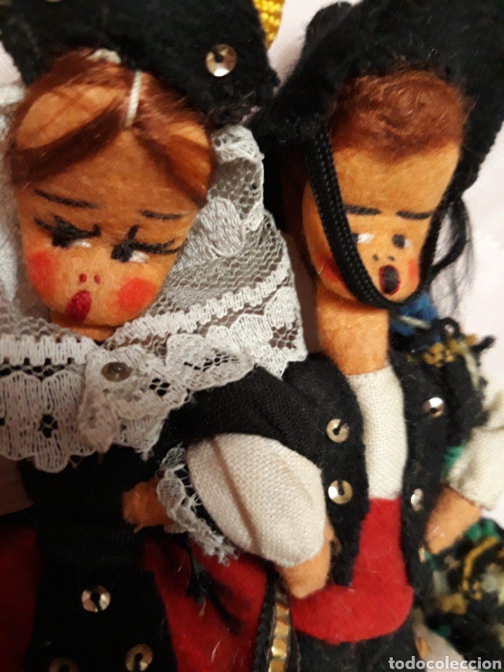 Antig&uuml;edades: Pareja de mu&ntilde;ecos regionales - Foto 4