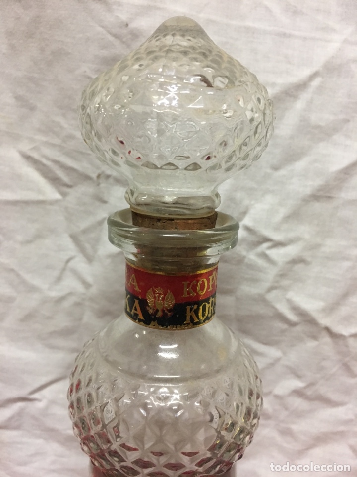 Antig&uuml;edades: Botella de vodka - Foto 2