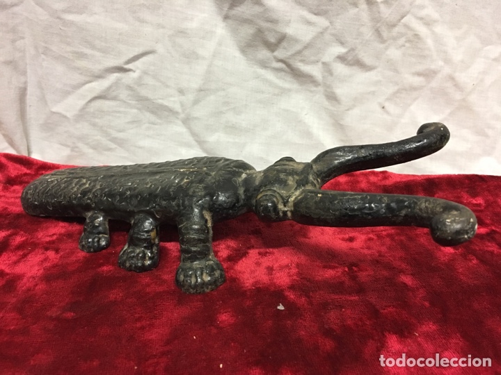 Antig&uuml;edades: Escarabajo - Foto 1