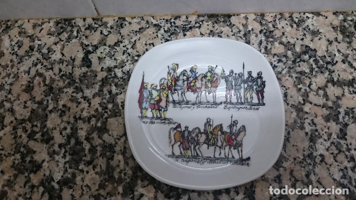 Antig&uuml;edades: PLATO DECORATIVO MARCA EN LA BASE - Foto 1