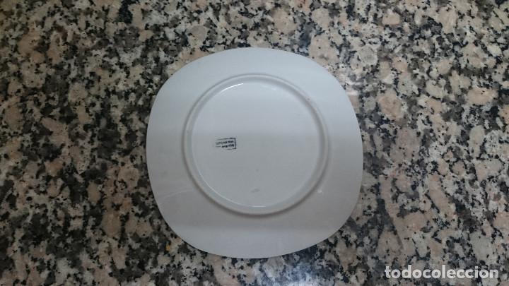 Antig&uuml;edades: PLATO DECORATIVO MARCA EN LA BASE - Foto 2