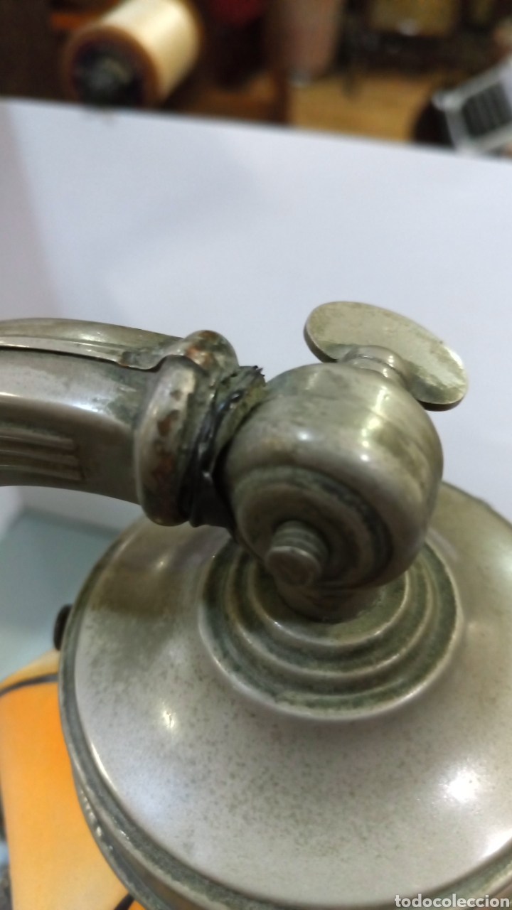 Antig&uuml;edades: L&aacute;mpara modernista - Foto 2