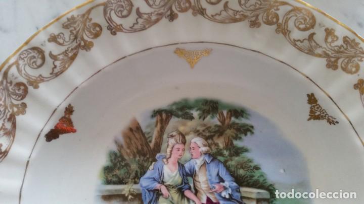 Antig&uuml;edades: Antiguo plato de Royal Vigo - Foto 3