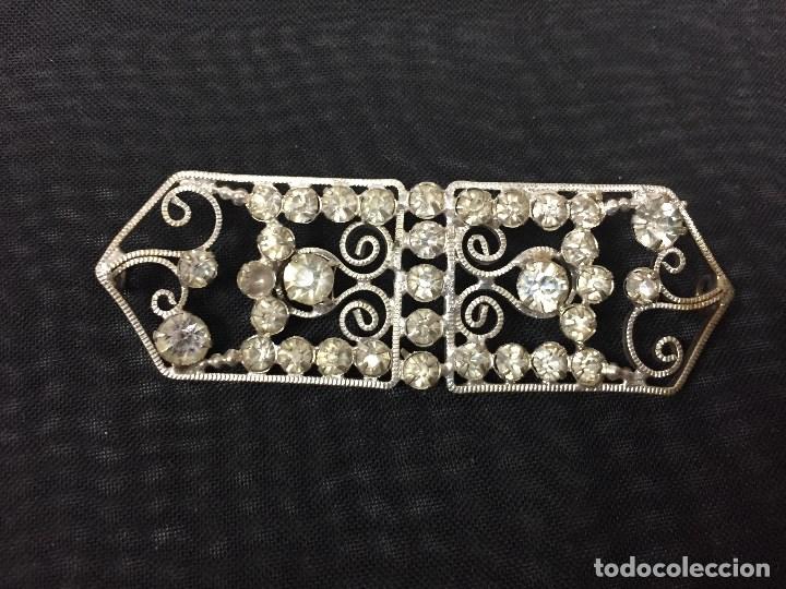 Antig&uuml;edades: Broches de metal y strass - Foto 2