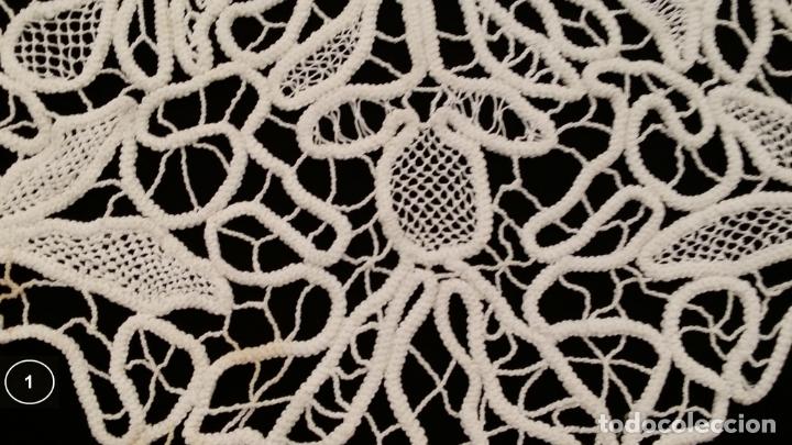 Antig&uuml;edades: Encaje macram&eacute; dos tapetes - Foto 7