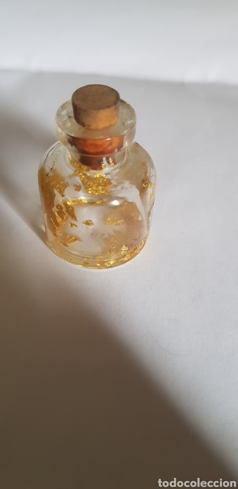 Antig&uuml;edades: Frasco con oro de ley - Foto 3