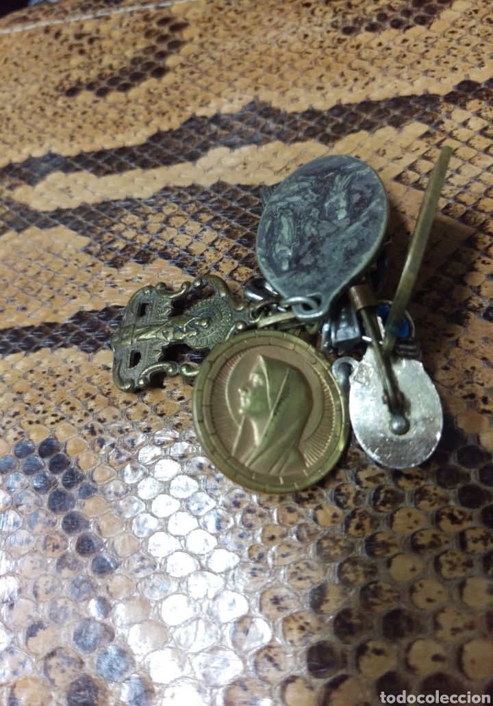 Antig&uuml;edades: Lote medallas religiosas - Foto 4