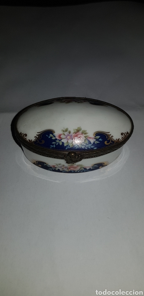 Antig&uuml;edades: Cajita en porcelana ar-mo - Foto 1