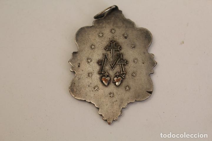 Antig&uuml;edades: MEDALLA INMACULADA CONCEPCION EN COBRE PLATEADO - Foto 3