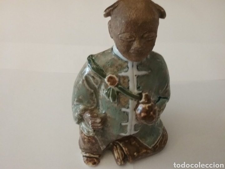 Antiques: Figura china en porcelana Sabio doctor.