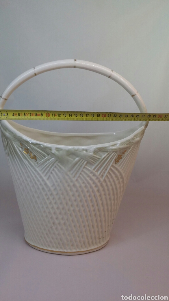 Antig&uuml;edades: Florero en forma de cesta cer&aacute;mica Arnaldo - Foto 3