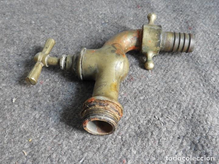 Antig&uuml;edades: GRIFO ANTIGUO DE BRONCE - Foto 3