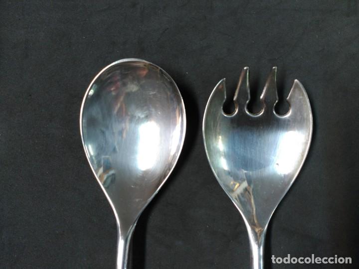 Antig&uuml;edades: CUBIERTOS PARA SERVIR METAL PLATEADO - Foto 3