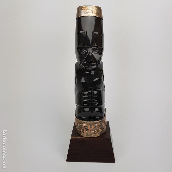 Antig&uuml;edades: Figura azteca de obsidiana - Foto 1