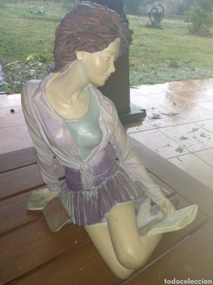 Antig&uuml;edades: Figura tipo Elisa - Foto 3