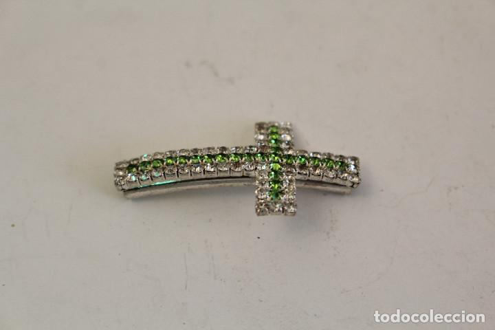 Antig&uuml;edades: cruz curvada en plata de ley y cristales - conector - Foto 1