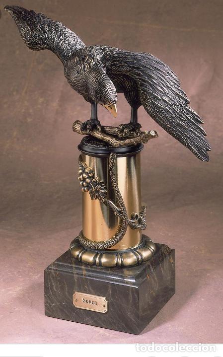 Antig&uuml;edades: Aguila de bronce shoer - Foto 1