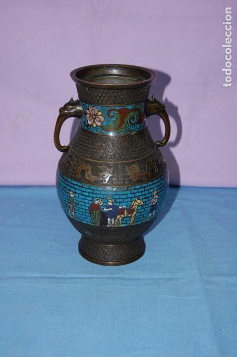 Antig&uuml;edades: JARRON CLOISONNE SIGLO XIX - Foto 1