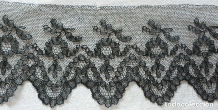 Antig&uuml;edades: ANTIGUO ENCAJE DE CHANTILLY S.XIX - Foto 5