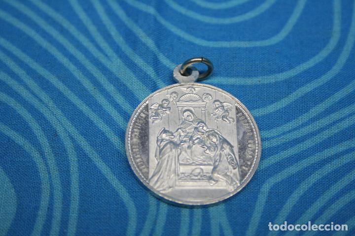 Antig&uuml;edades: MEDALLA ROSARIO PERPETUO - Foto 2