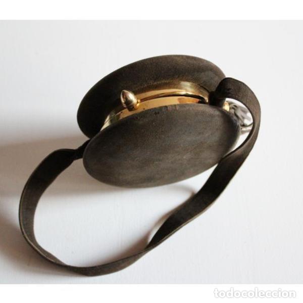 Antig&uuml;edades: Antiguo bolso de mano polvera
