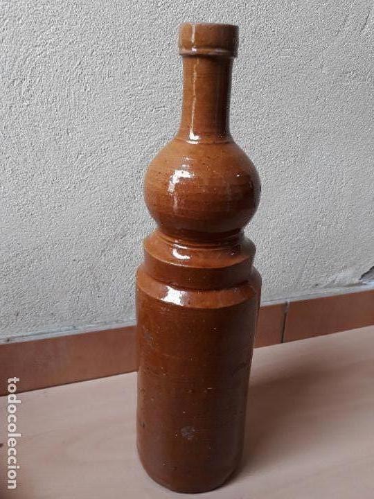 Antig&uuml;edades: Antigua botella de cer&aacute;mica esmaltada - Foto 3