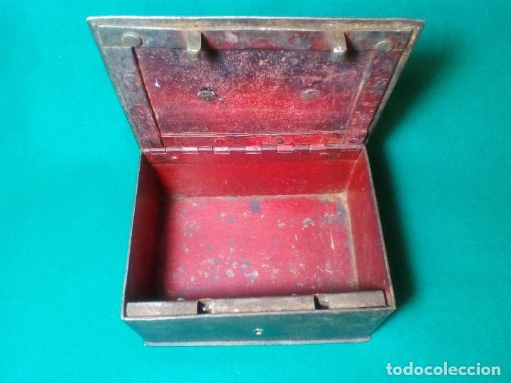 Antig&uuml;edades: CAJA ANTIGUA DE CAUDALES - Foto 6