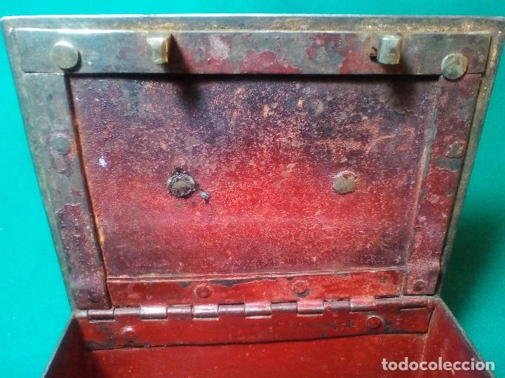Antig&uuml;edades: CAJA ANTIGUA DE CAUDALES - Foto 7