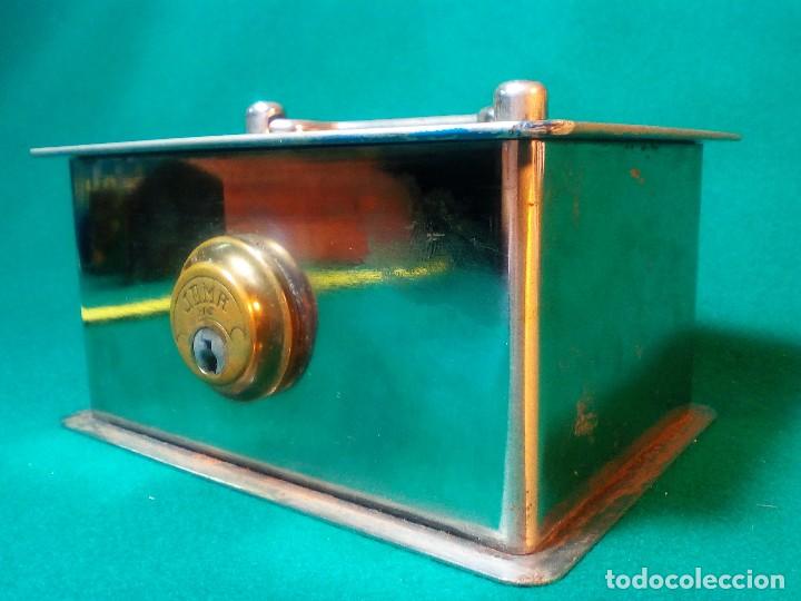Antig&uuml;edades: CAJA ANTIGUA DE CAUDALES - Foto 6