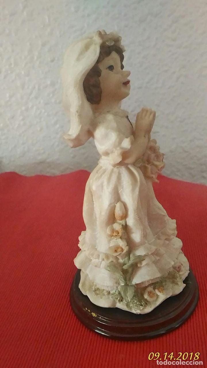 Antig&uuml;edades: FIGURA PRIMERA COMUNION - Foto 6