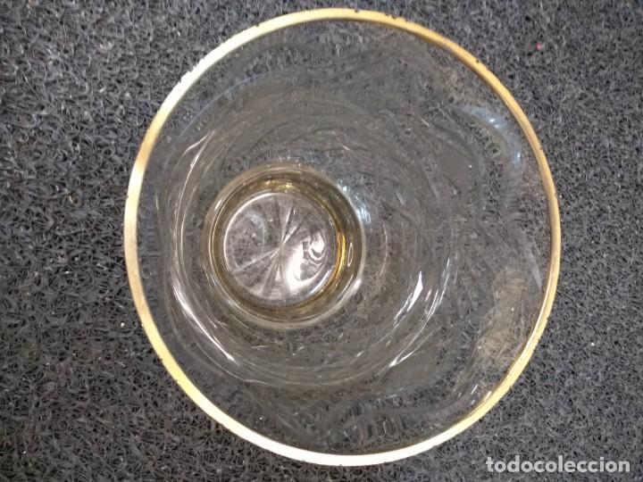 Antig&uuml;edades: Jarr&oacute;n de cristal tallado y dorado - Foto 5