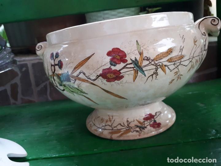 Antig&uuml;edades: antigua sopera de la cartuja - Foto 5