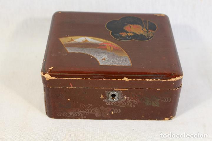 Antig&uuml;edades: caja antigua de madera - Foto 1