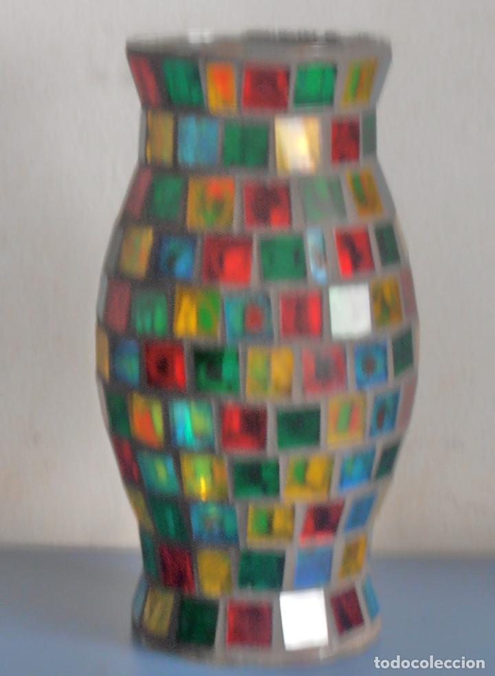 Antig&uuml;edades: TULIPA DE VIDRIO DE COLORES - Foto 1