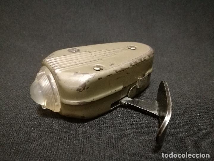 Antig&uuml;edades: LINTERNA A DINAMO MANUAL - PHILIPS TYPE 7424 - Foto 3